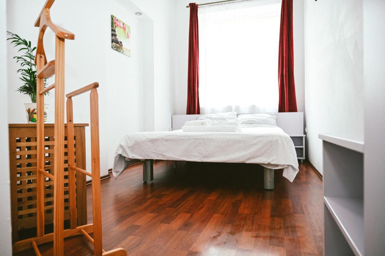 Cozy Apartment Brasov Ngoại thất bức ảnh