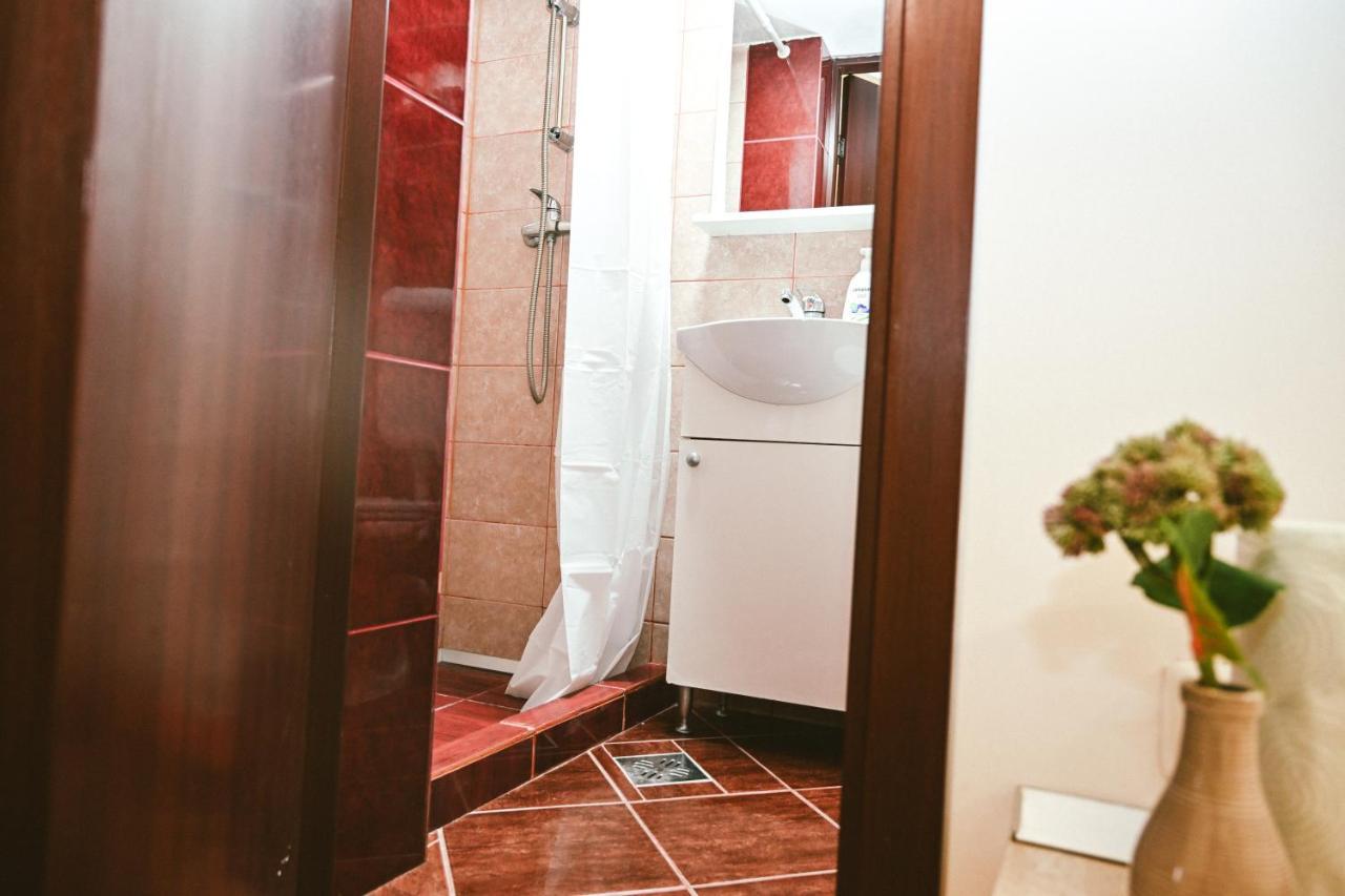 Cozy Apartment Brasov Ngoại thất bức ảnh