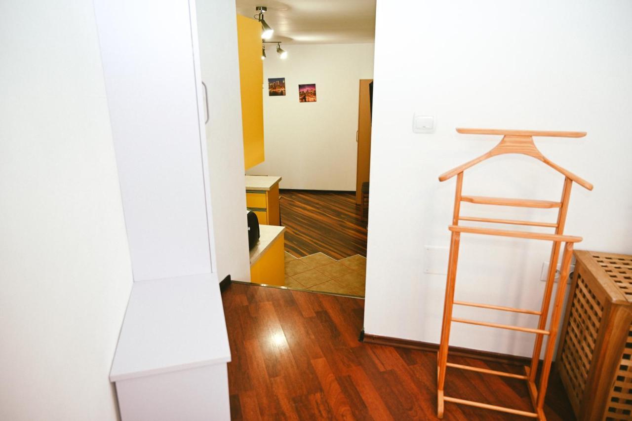 Cozy Apartment Brasov Ngoại thất bức ảnh